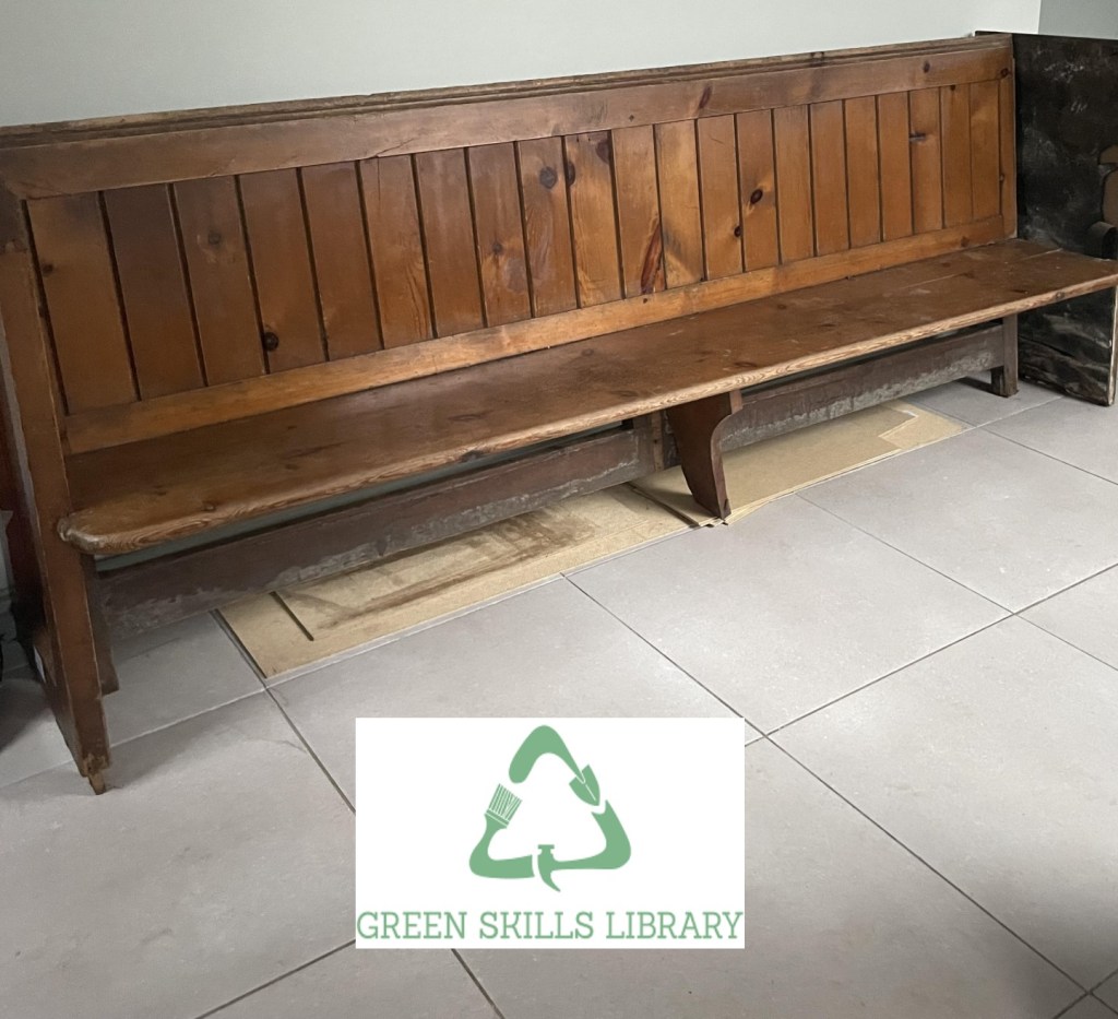 How about Refurbishing a Bench this&nbsp;Spring?